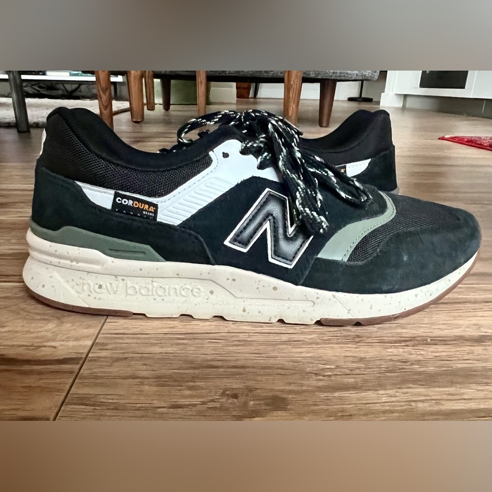 New Balance Casual Athletic Shoe
